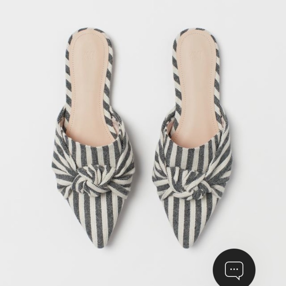 H&M fabric pointed toe knot top slide/ mule - size US 8.5 (40 EUR)